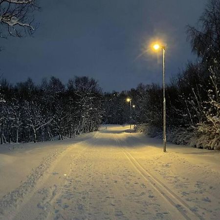 Ny Leilighet I Nytt Bygg I Naturskjonne Omgivelser! Tromso Exterior photo